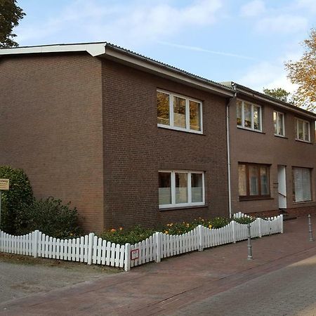 Haus Niemann Apartment Wyk auf Foehr Exterior photo